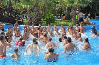 Torre De La Mora Camping 2*